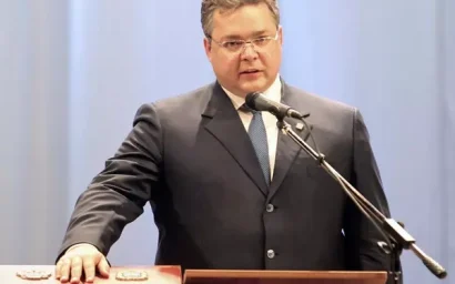 «ВРИО» ПЕРЕШЛО К ЗАМАМ