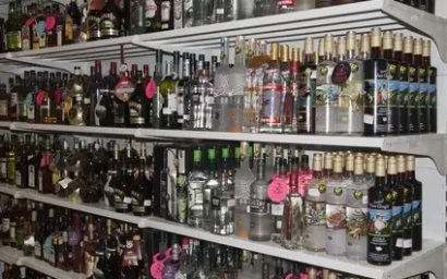 С КРЕСЛА ДИРЕКТОРА — НА СКАМЬЮ ПОДСУДИМЫХ