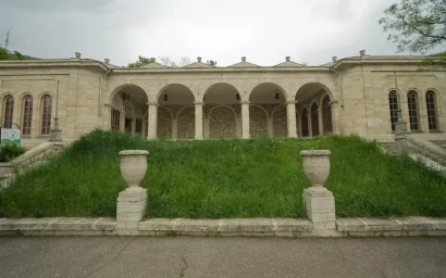 ТВОРЦЫ КАМЕННОЙ СИМФОНИИ