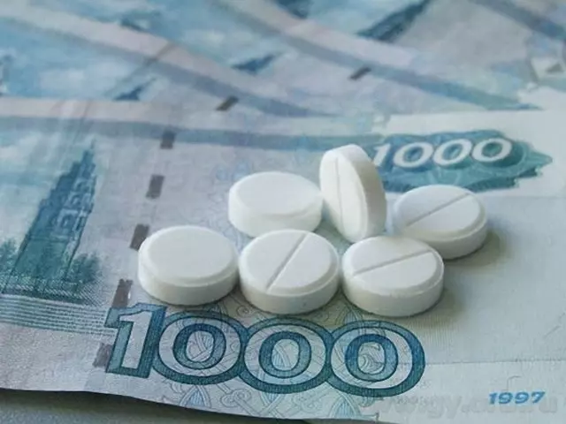 Новый перечень жизненно необходимых лекарств станет на две трети российским