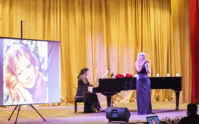 НЕЗАБЫВАЕМЫЙ ГОЛОС АННЫ