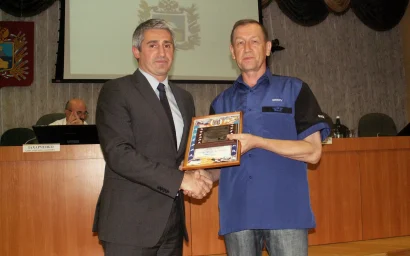 ПОЗДРАВЛЯЕМ НАШИХ ЖУРНАЛИСТОВ!