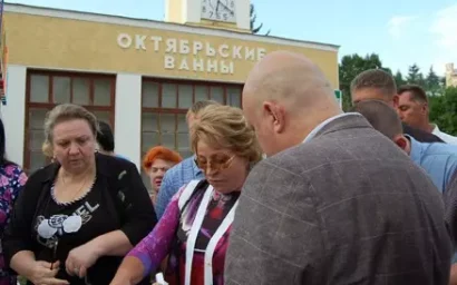 Когда в чиновниках согласья нет…