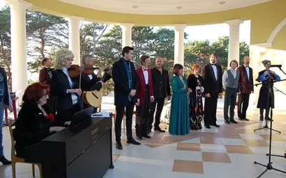 НА ПЛОЩАДКЕ ХРАМА ВОЗДУХА ОТМЕТИЛИ ДЕНЬ НАРОДНОГО ЕДИНСТВА