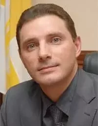 КТО ВОЗГЛАВИТ ГОРОДСКУЮ АДМИНИСТРАЦИЮ?