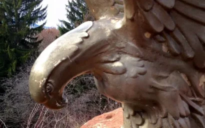 ГДЕ СТАРИННЫЕ БРОНЗОВЫЕ СКУЛЬПТУРЫ ?!