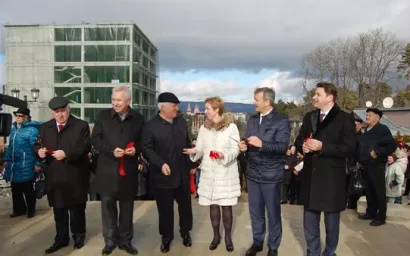 СОСТОЯЛОСЬ ТОРЖЕСТВЕННОЕ ОТКРЫТИЕ КАСКАДНОЙ ЛЕСТНИЦЫ