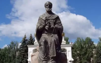 Владимир Григорян: «Власть приходит и уходит, а памятники остаются на века»