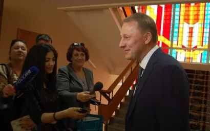 КИСЛОВОДСКУ — ФОНТАН И ВЕЛОДОРОЖКИ