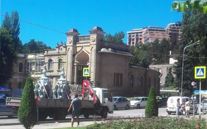 БАШНИ ПРИЕХАЛИ