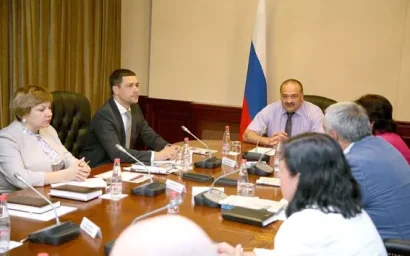 ПОЛПРЕД ВСТРЕТИЛСЯ С ОМБУДСМЕНАМИ СУБЪЕКТОВ СКФО