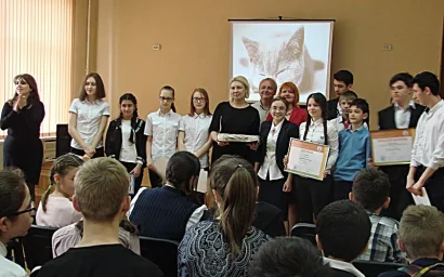 ПОЗДРАВЛЯЕМ ЮНУЮ СМЕНУ!