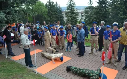 ЦЕНТУРОВЦЫ ОТСЧИТАЛИ ДНИ БЕЗ ВОЙНЫ КОЛИЧЕСТВОМ ОТЖИМАНИЙ