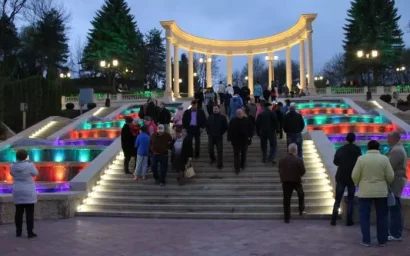 КОРОТКОЙ СТРОКОЙ