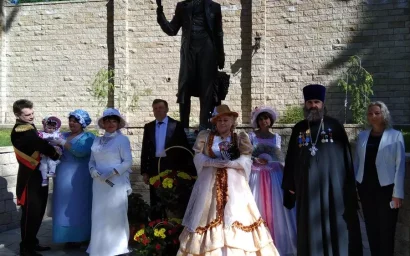 РЕБРОВСКИЙ СКВЕР – НОВАЯ ДОСТОПРИМЕЧАТЕЛЬНОСТЬ КУРОРТА