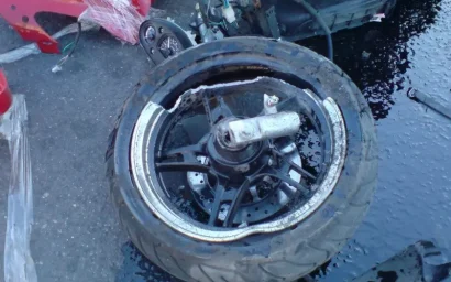 СКУТЕРИСТ НЕ СПРАВИЛСЯ С УПРАВЛЕНИЕМ