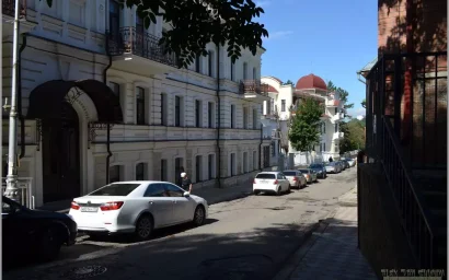 БОЛЕЕ 41 МЛН ВЫДЕЛЕНО НА БЛАГОУСТРОЙСТВО ДВОРОВ И УЛИЦЫ КОМИНТЕРНА