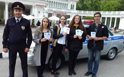 ГОСТЯМ КУРОРТА ПОКАЗАЛИ МЕСТА ДЛЯ ПАРКОВОК