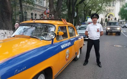 МЕЖДУ ПРОШЛЫМ И НАСТОЯЩИМ