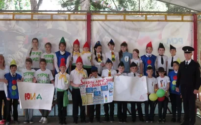 В КОНКУРСЕ «ЗАКОНЫ ДОРОГ – УВАЖАЙ!» ПОБЕДИЛ ОТРЯД ШКОЛЫ № 10