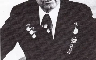 Откровенный разговор. ТРИ РОССИИ ЮРИЯ БОЧАРНИКОВА