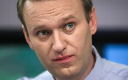 АЛЕКСЕЯ НАВАЛЬНОГО ВЫПУСТИЛИ ИЗ-ПОД АРЕСТА