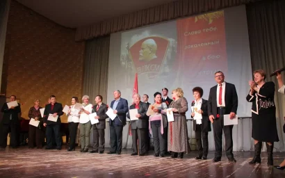 В ДМШ ПРОШЛО ТОРЖЕСТВО, ПОСВЯЩЕННОЕ 100-ЛЕТИЮ ВЛКСМ