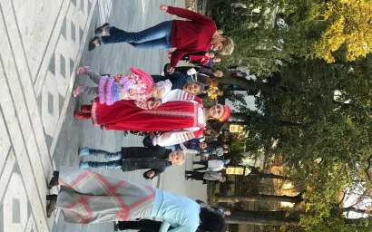 ТАНЦЫ В ПАРКЕ