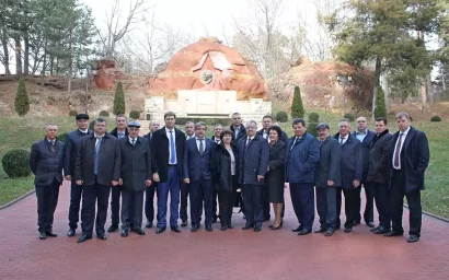 РУКОВОДИТЕЛИ МУНИЦИПАЛИТЕТОВ, МИНИСТЕРСТВ И ВЕДОМСТВ  КРАЯ СОВЕЩАЮТСЯ В КИСЛОВОДСКЕ