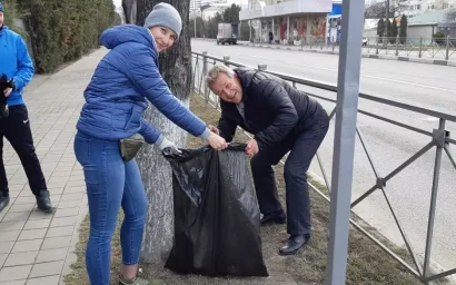 ГОРОД ПРИХОРАШИВАЕТСЯ К НОВОМУ СЕЗОНУ