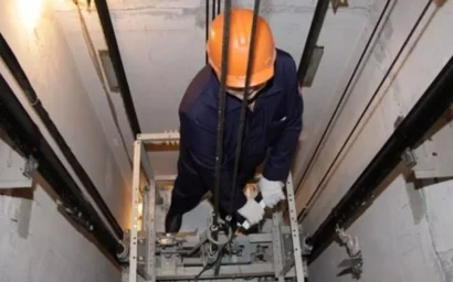 В КИСЛОВОДСКЕ К ВЫБОРАМ НАЧНУТ РЕМОНТИРОВАТЬ ЛИФТЫ