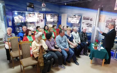 ВЕТЕРАНЫ КОСМОНАВТИКИ ВСТРЕТИЛИСЬ В МУЗЕЕ