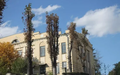 ГОРОДСКАЯ АДМИНИСТРАЦИЯ ОТВЕТИЛА НА ОТКРЫТОЕ ОБРАЩЕНИЕ КИСЛОВОДСКИХ ЖУРНАЛИСТОВ ПО ВОПРОСАМ СПИЛА ДЕРЕВЬЕВ