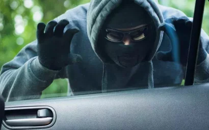 НЕ ЗАБЫВАЙТЕ О СИГНАЛИЗАЦИИ: ОНА ПОМОЖЕТ СПАСТИ МАШИНУ ОТ УГОНА!