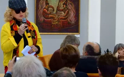 Татьяна БУЛГАКОВА: «ВТИСНУТЬ ВПЕЧАТЛЕНИЕ В ЯЗЫКОВУЮ ФОРМУ. ПО ВЫСТАВОЧНЫМ ЗАЛАМ И МУЗЕЯМ КМВ»