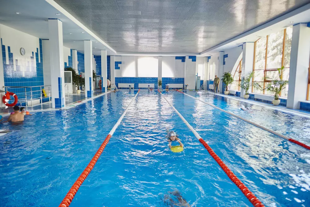 В Кисловодске отремонтируют плавательный бассейн