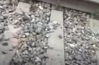 В Георгиевске под колесами поезда погибла шестиклассница