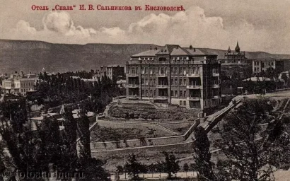 Старинный терренкур над кисловодским вокзалом планируют восстановить. Предстоит и очередная обрезка деревьев