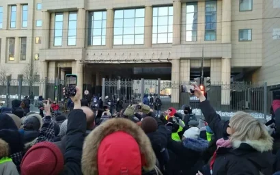 Председатель суда, рассматривающего дело Алексея Навального, подал в отставку