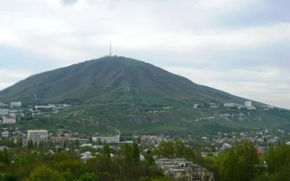 В легкой дымке неувядающей легенды