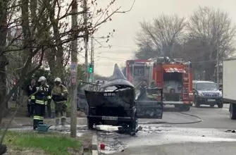 В Пятигорске на улице Мира сгорел автомобиль