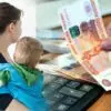 Что нужно для получения обещанных государством 10 000 рублей на ребенка