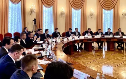 Роль и качество информации, безопасность цифровой среды, болевые точки СМИ обсуждались в комитете Госдумы