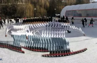 Сюрреалистический лед
