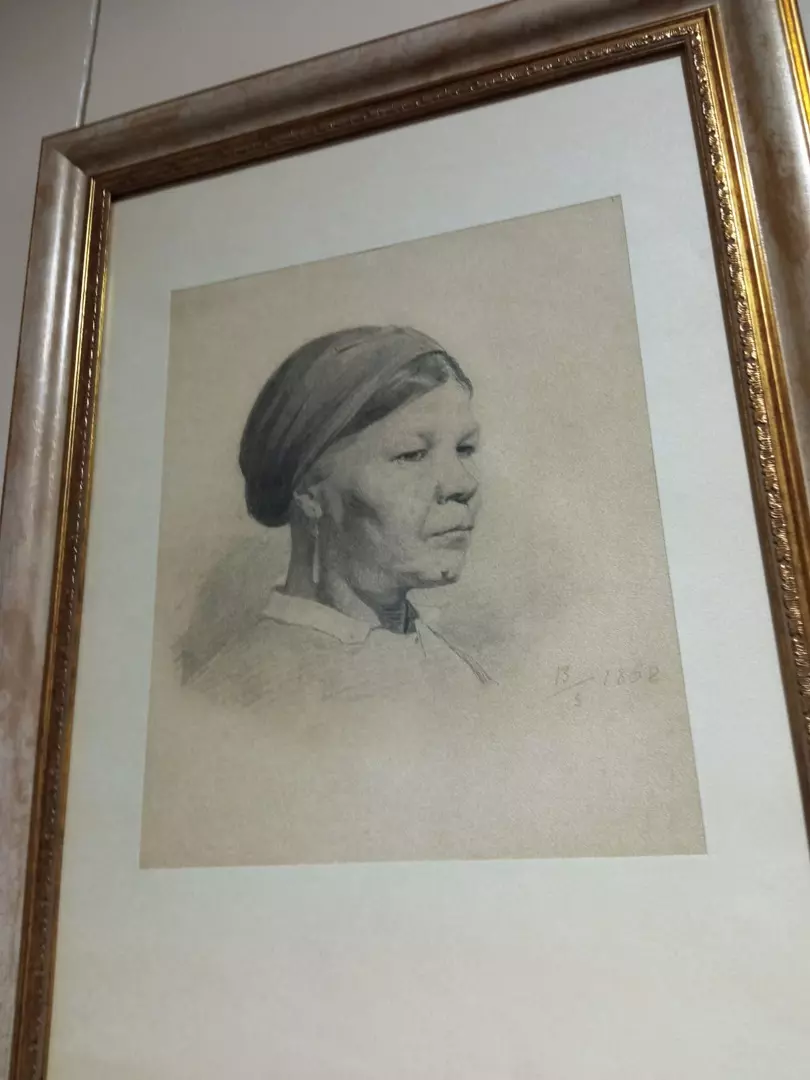 В музее Ярошенко открылась выставка "Женские образы"