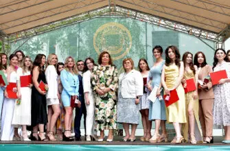 Самый большой выпуск ПМФИ. Ряды провизоров, врачей-стоматологов и биохимиков пополнила молодежь