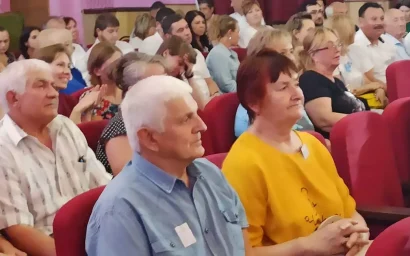 Около 70 вопросов обсудили кисловодчане с главой города за два дня общения. Ключевой – платные парковки