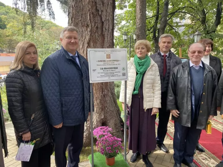 На Даче Шаляпина прошло торжество, посвященное Дереву России- 2022