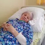 Медики минераловодской больницы помогли при тяжелой травме 91-летней уроженке Мариуполя