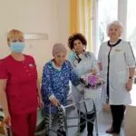 Медики минераловодской больницы помогли при тяжелой травме 91-летней уроженке Мариуполя